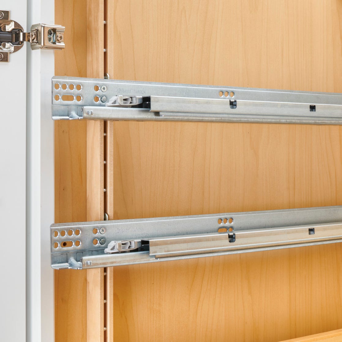 Rev-A-Shelf Wood Pilaster System