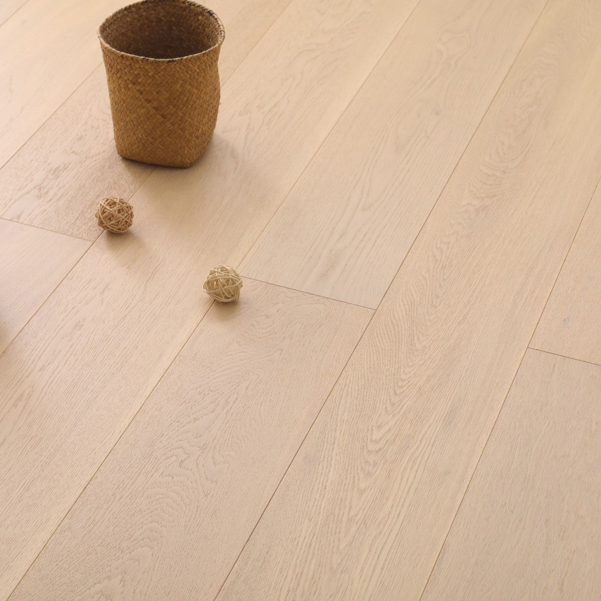 Progettista #127 Engineered Wood Flooring styled on the floor, view 3