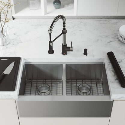Oxford Flat 33" Stainless Steel Apron / Farmhouse Double Basin Kitchen Sink with Workstation
