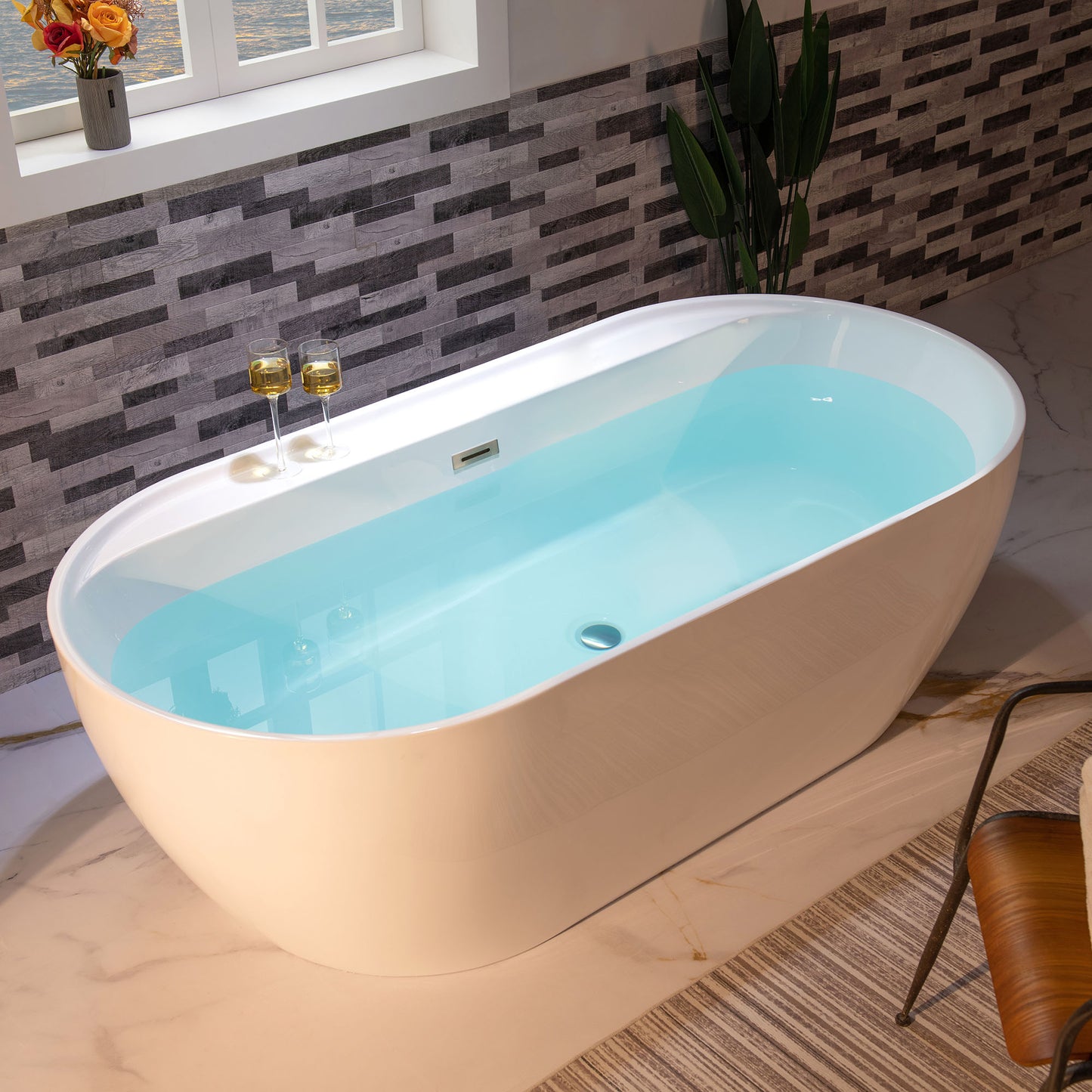 Aura 72" Freestanding Bathtub