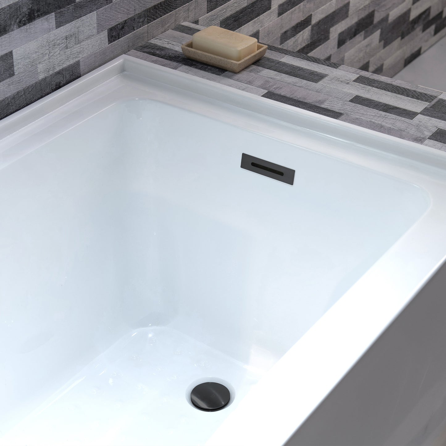 Crique 60" Alcove Bathtub