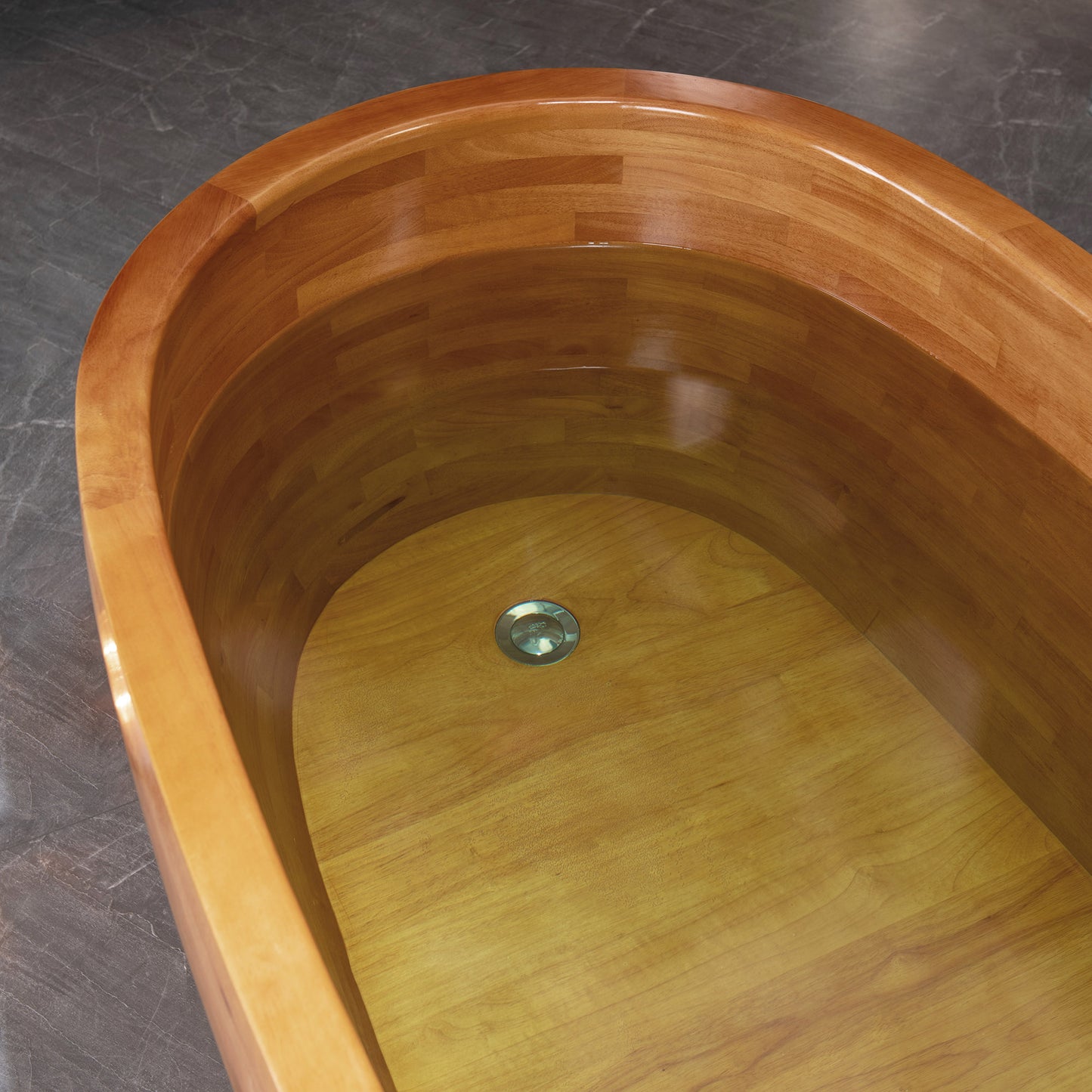 Derevo 67" Freestanding Bathtub