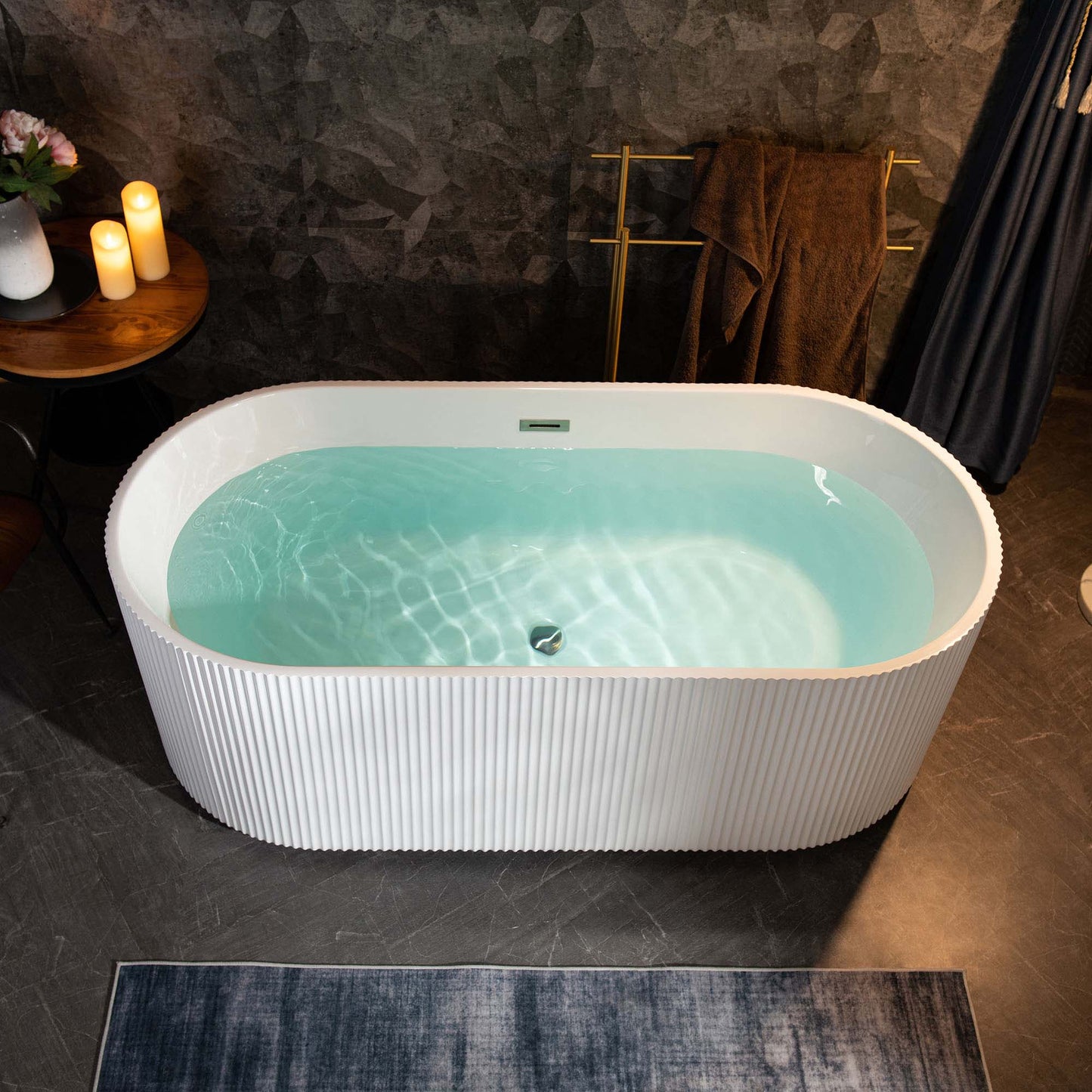 Fune 67" Freestanding Bathtub