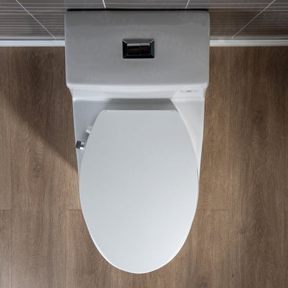 Harlow One-Piece Elongated Toilet - seat detail