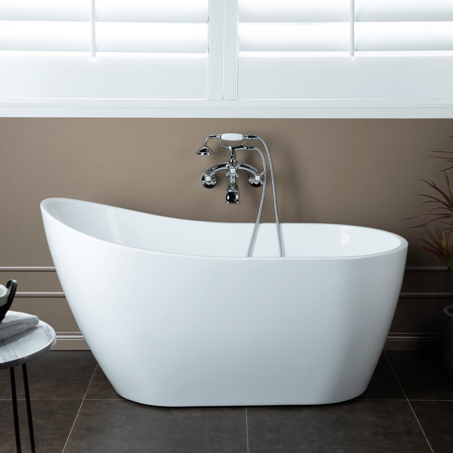 Ildri Wall Mounted Bathtub Faucet