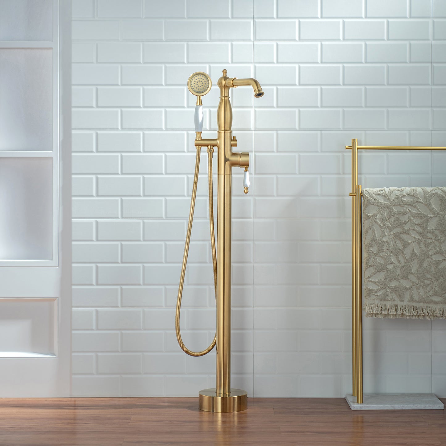 Inari Freestanding tub Faucet