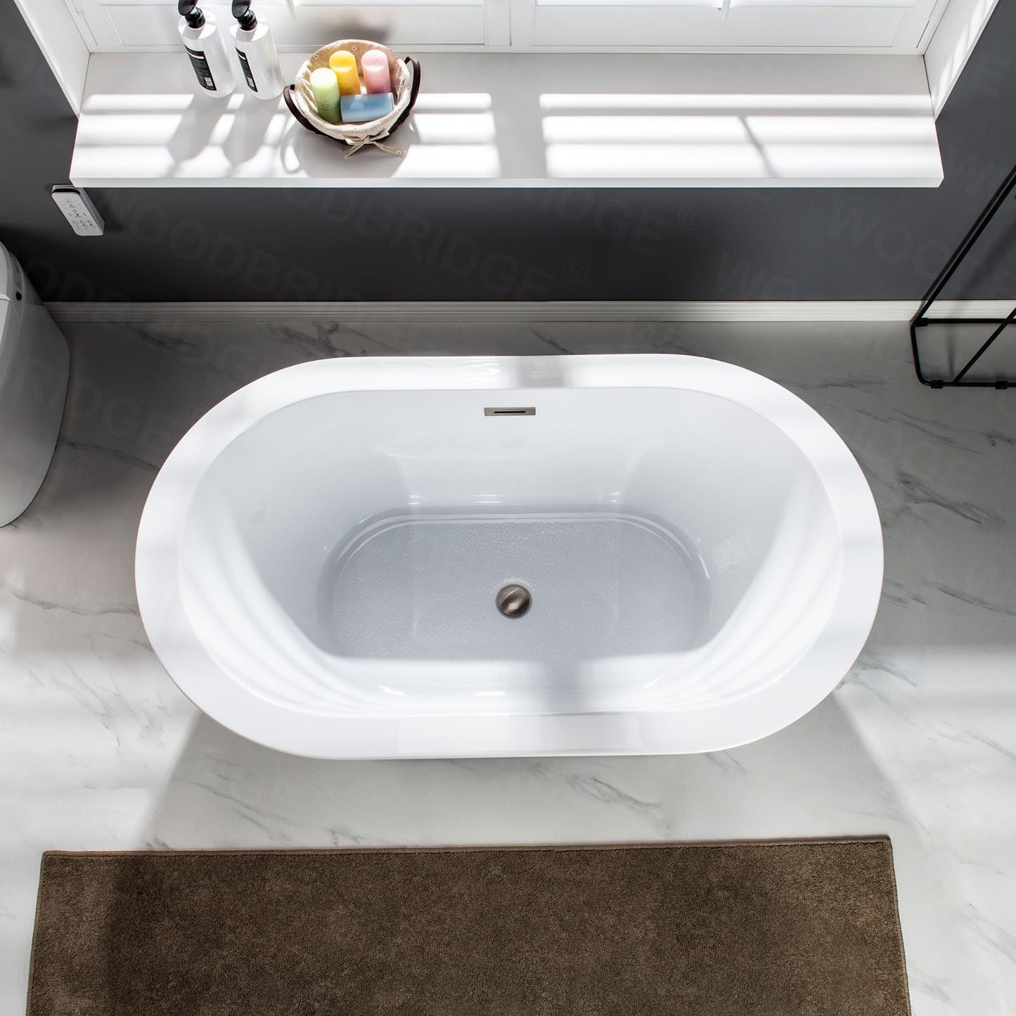 Kiri 56" Freestanding Bathtub