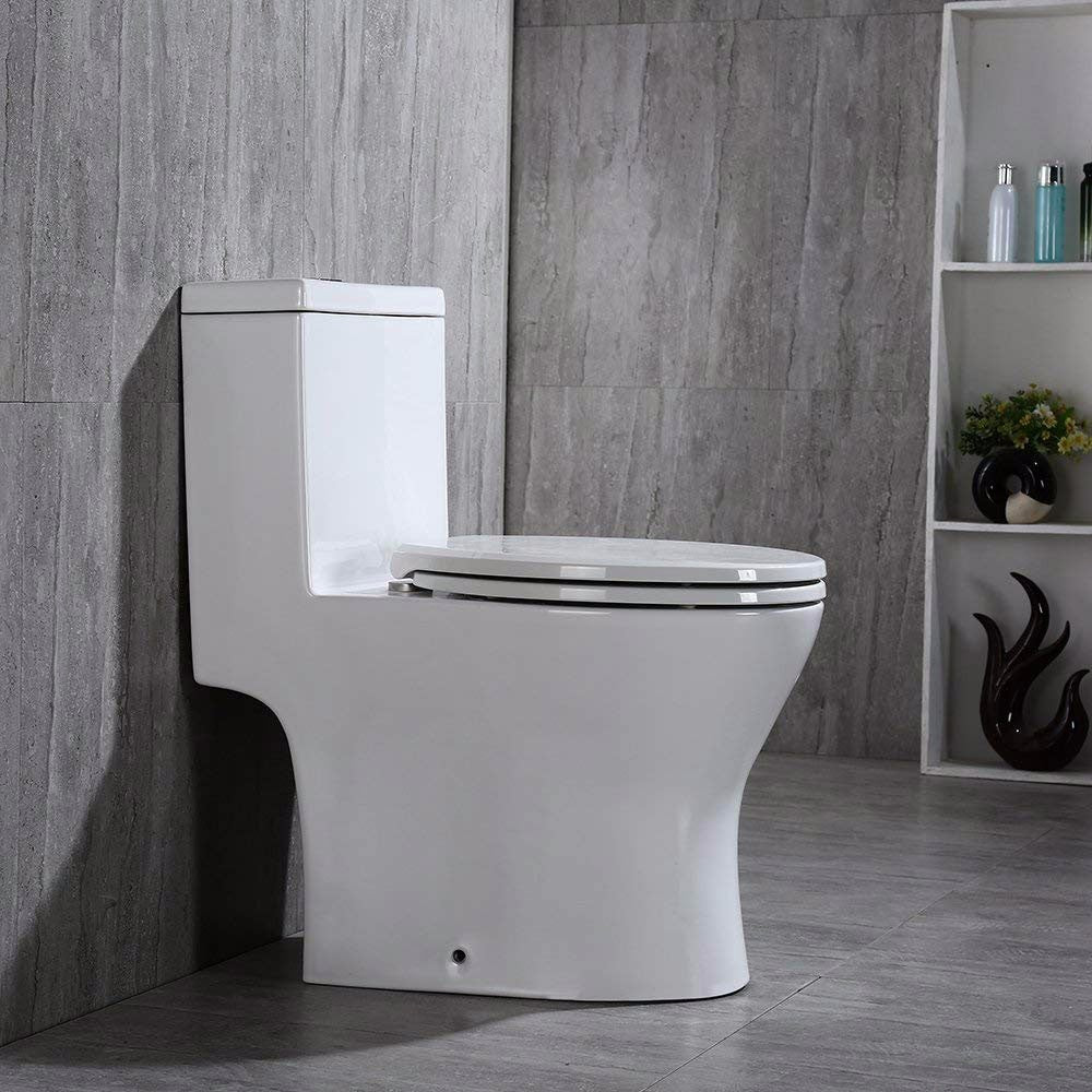Miro Compact One-Piece Toilet - seat detail
