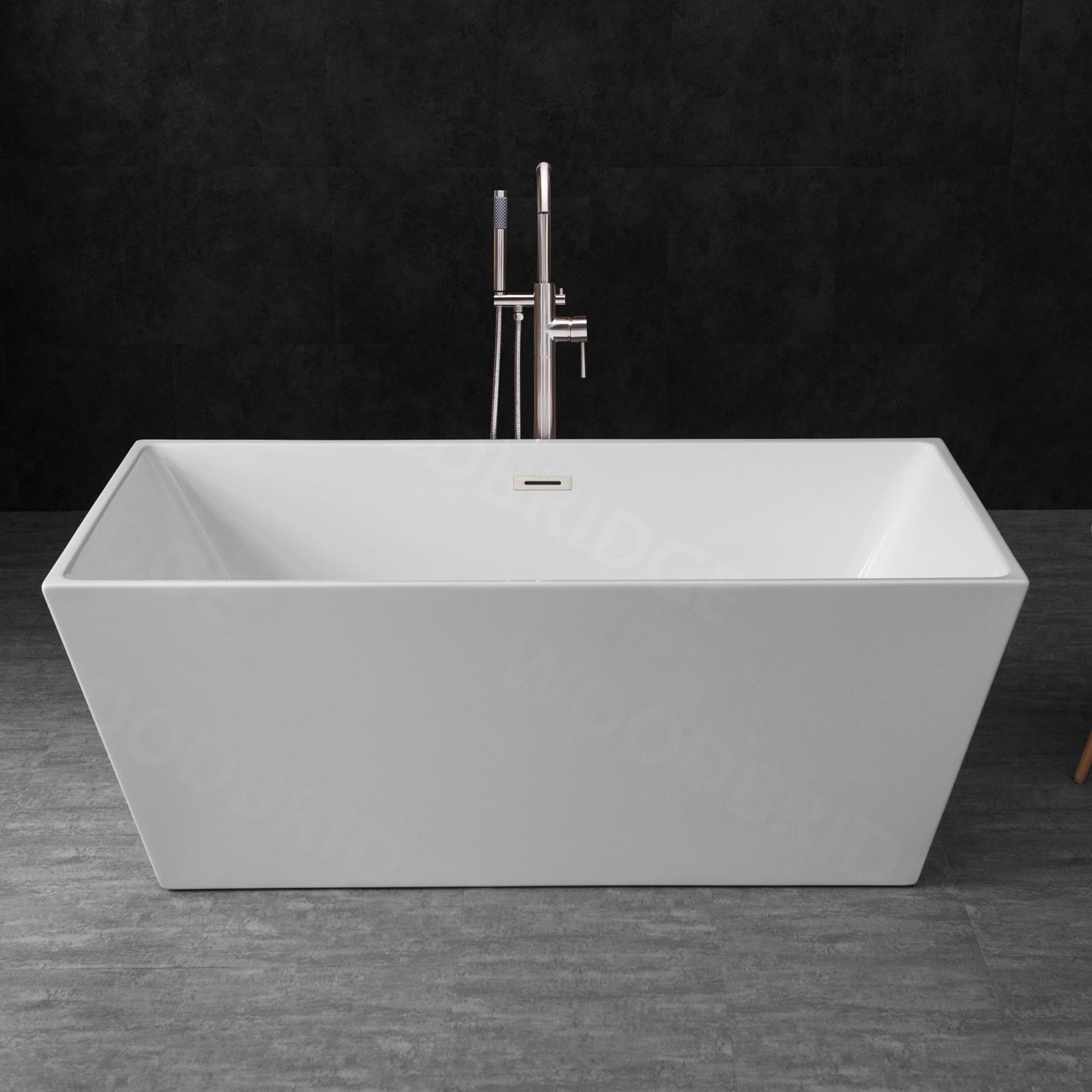 Nami 59" Freestanding Bathtub