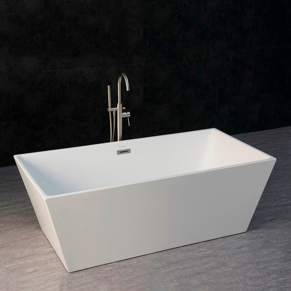 Nami 67" Freestanding Bathtub