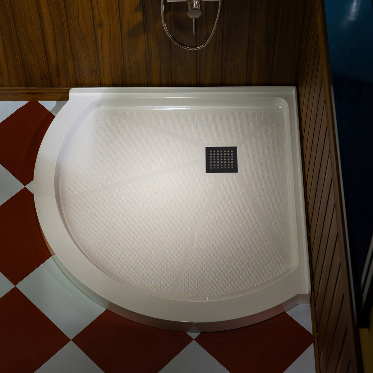 Round Neo-Angle Corner Solid Surface Shower Base Pan