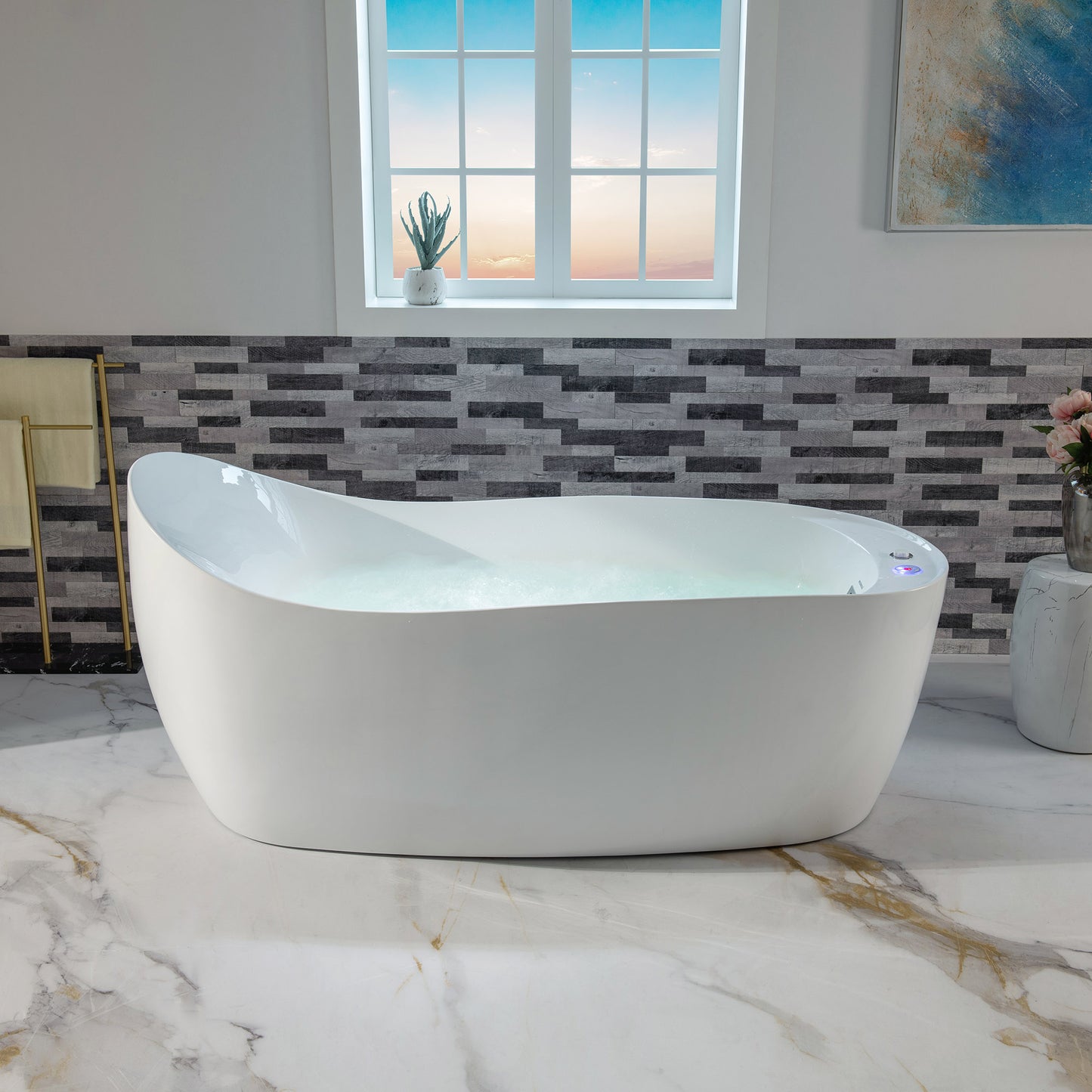 Swan 71" Freestanding Whirlpool Bathtub